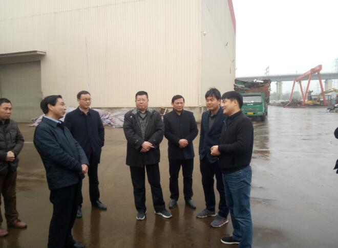 平橋區(qū)各領(lǐng)導(dǎo)來企業(yè)視察生產(chǎn)及環(huán)保工作
